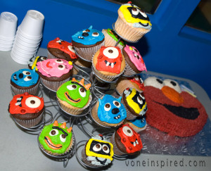 Yo-Gabba-Gabba-Party-Cupcakes-from-VoneInspired